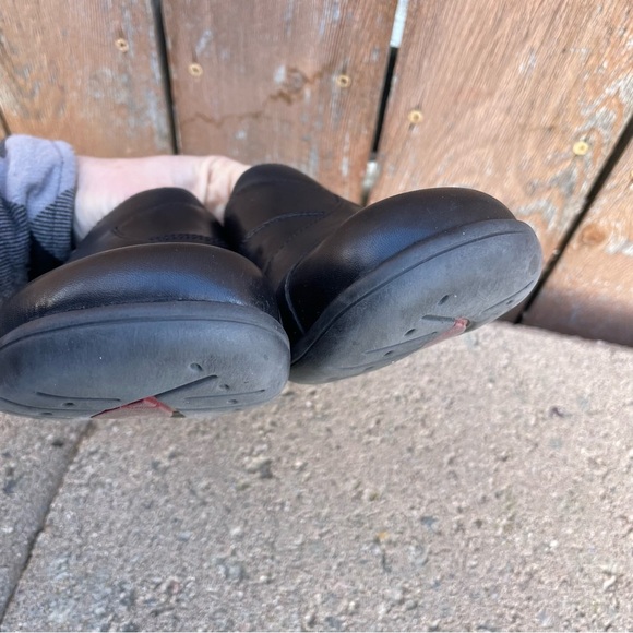 CLARKS Women’s Black Leather Artisan Slip On Lightweight Clog Size 9 Narrow - Picture 9 of 11